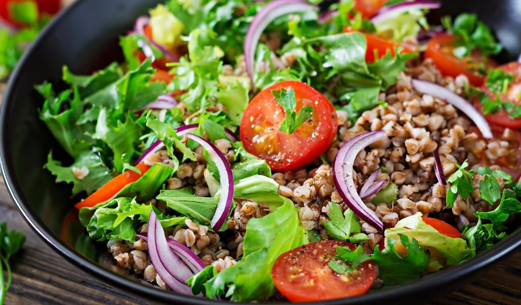 10 Dicas Fáceis para Emagrecer Através de uma Dieta Vegetal